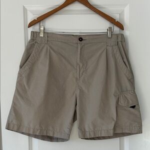 Simms Fishing Products Shorts Sz L w MEASUREMENTS w Zipper Pockets, Velcro